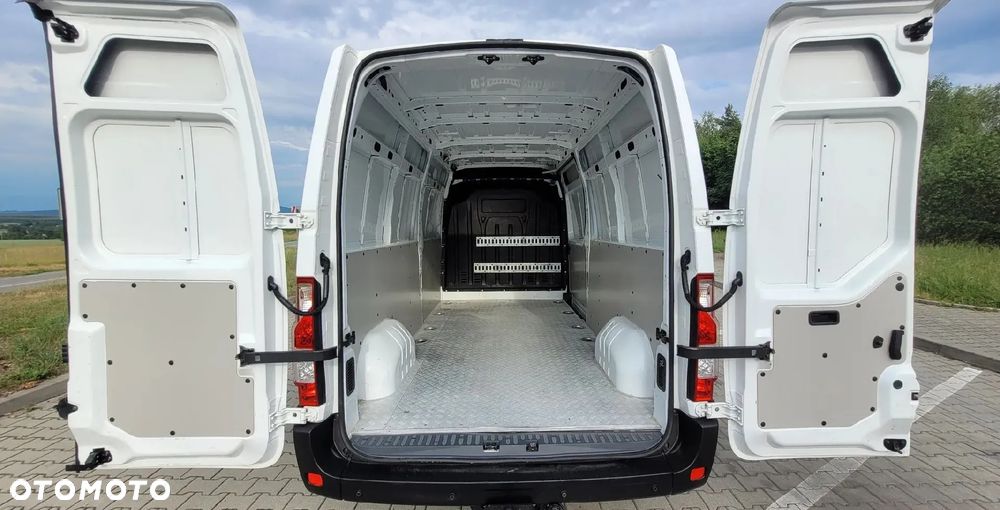 Opel MOVANO - 23
