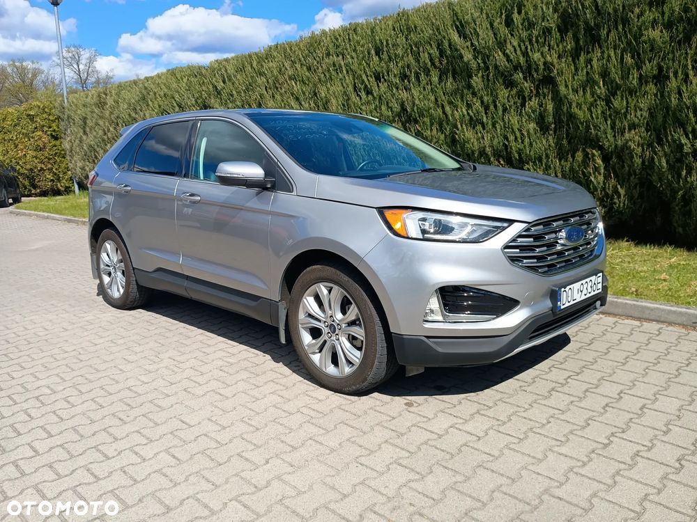Ford Edge ver-2-0-ecoblue-bi--turbo-4x4-titanium - 11