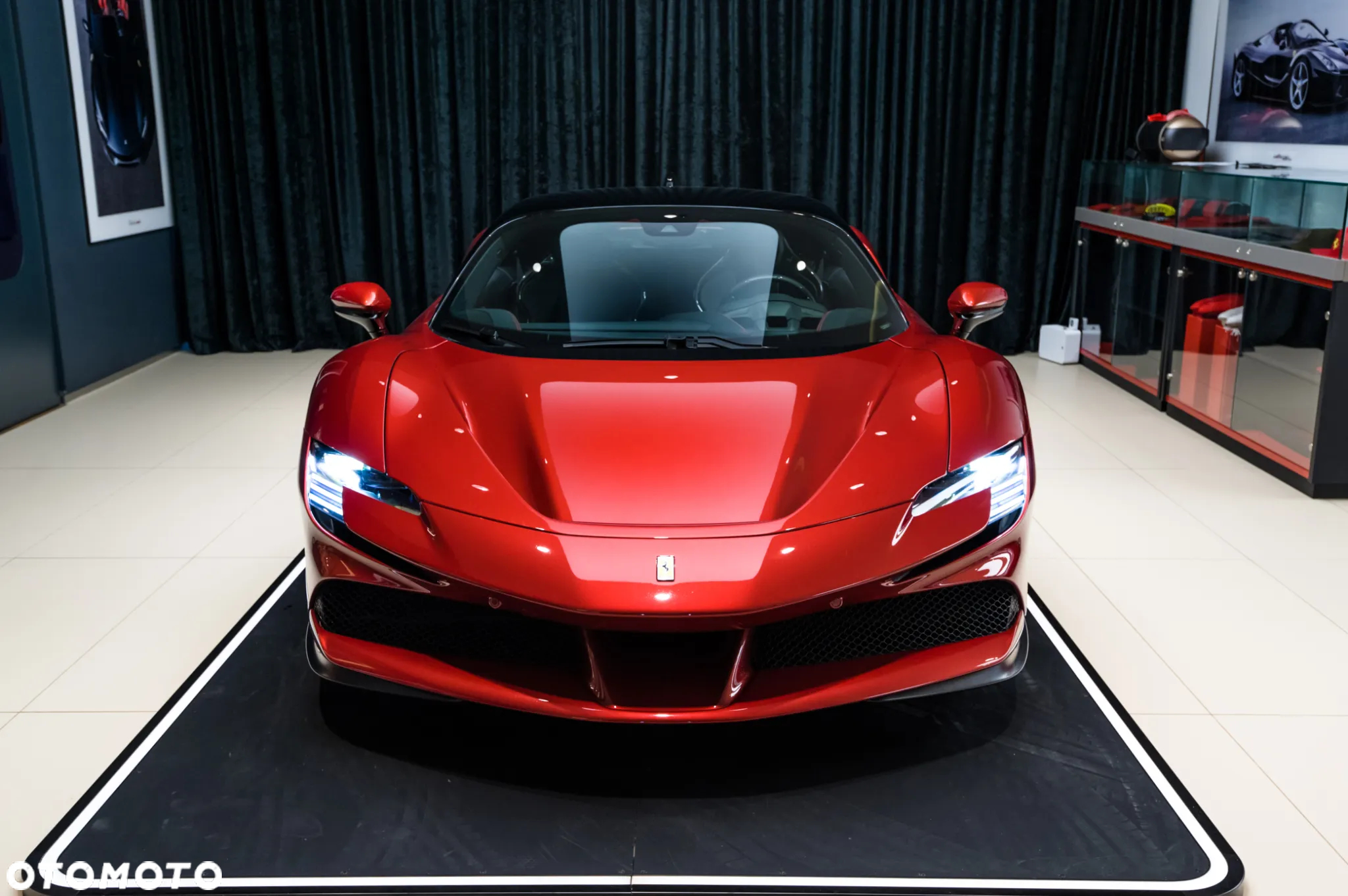 Ferrari SF90 Stradale - 9