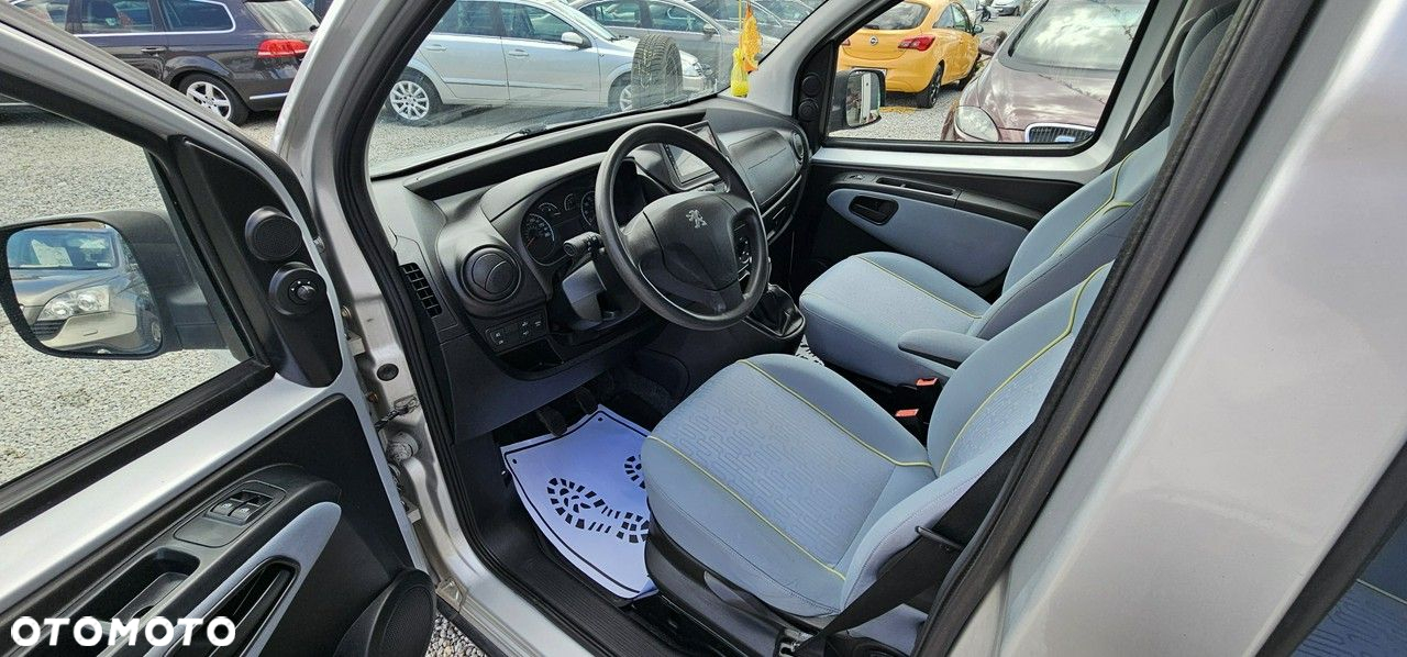 Peugeot Bipper Tepee HDi 75 Outdoor - 23