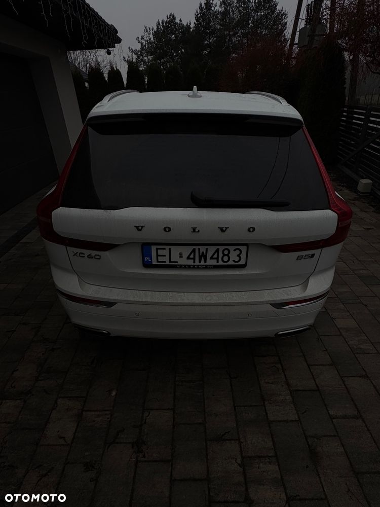 Volvo XC 60 B5 B AWD Inscription - 28