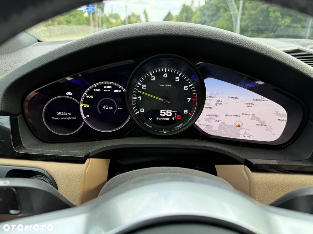 Porsche Cayenne E-Hybrid - 19