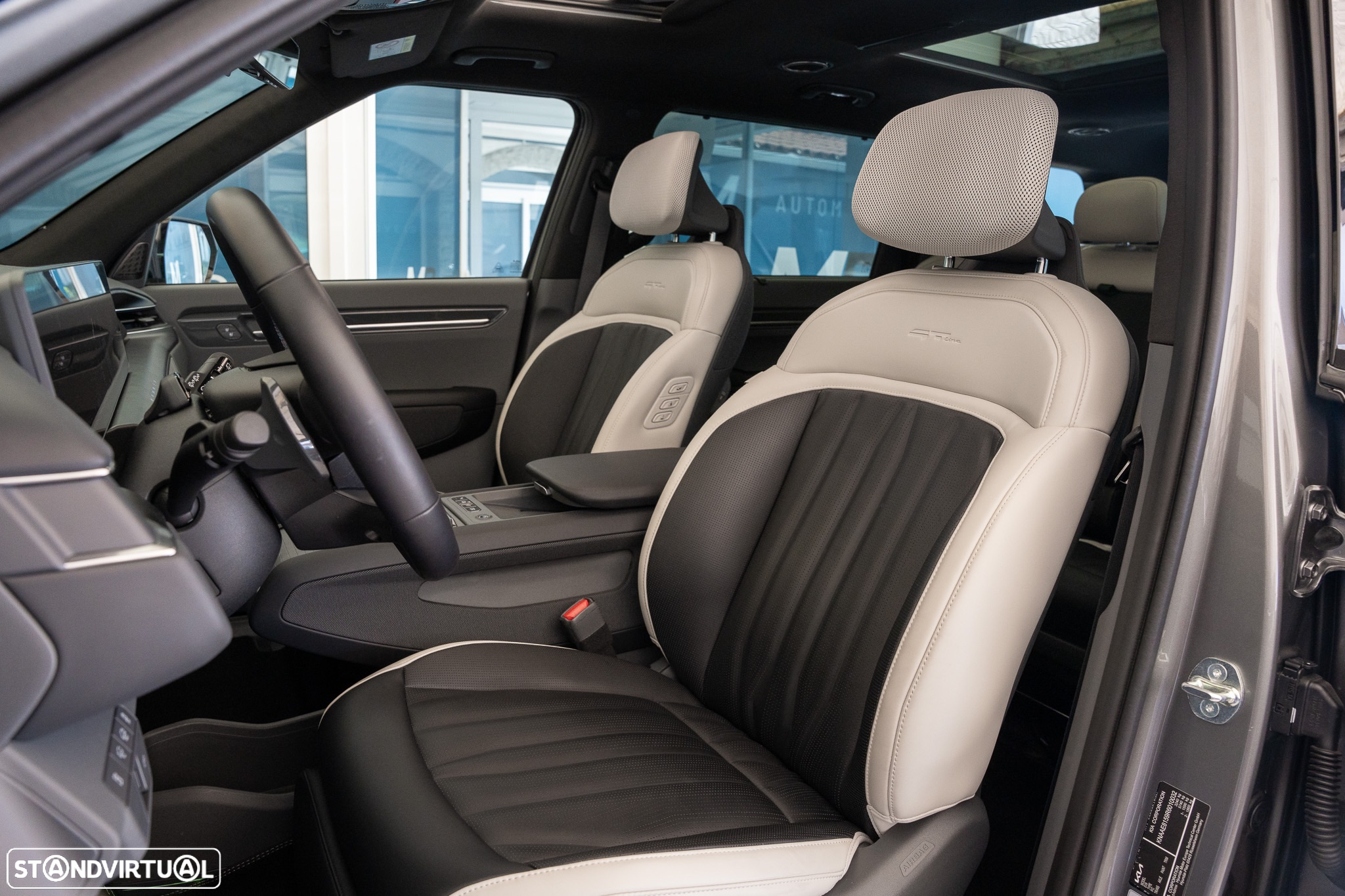 Kia EV9 99,8-kWh AWD GT-line Launch Edition - 14