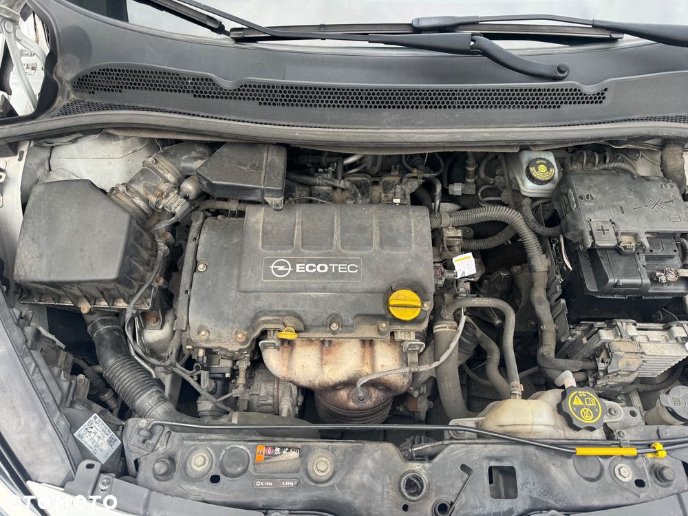 Opel Corsa 1.4 Innovation - 18