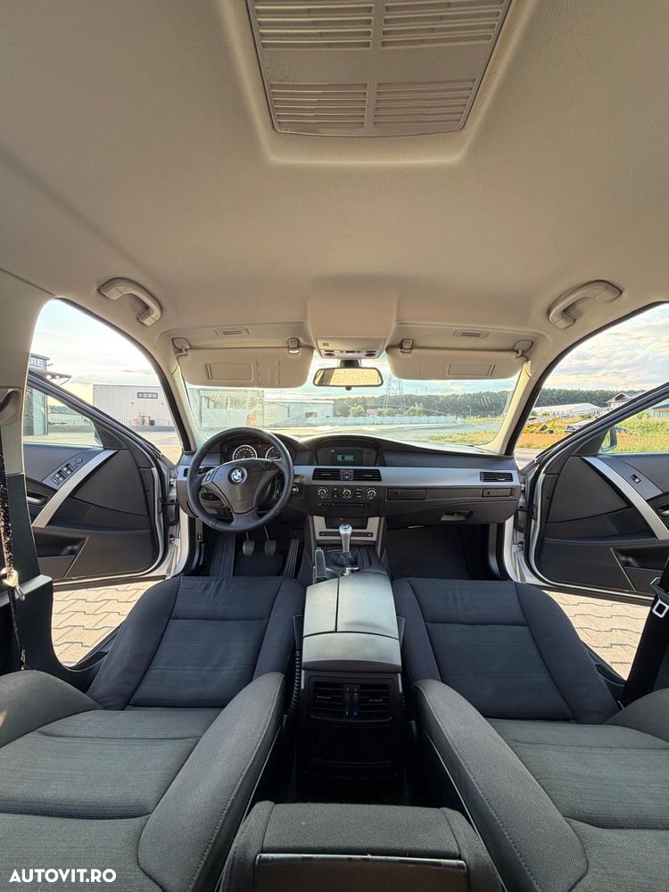 BMW Seria 5 520d - 27