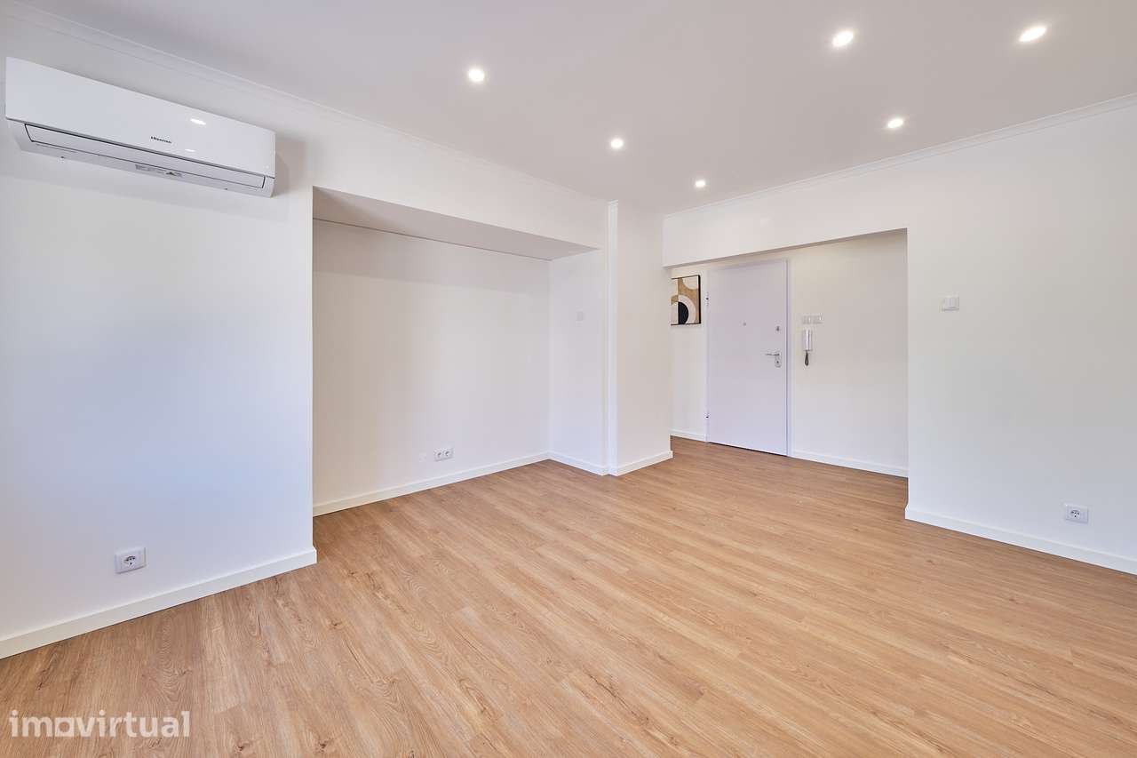 Apartamento com 3 quartos - Almada - Grande imagem: 2/20