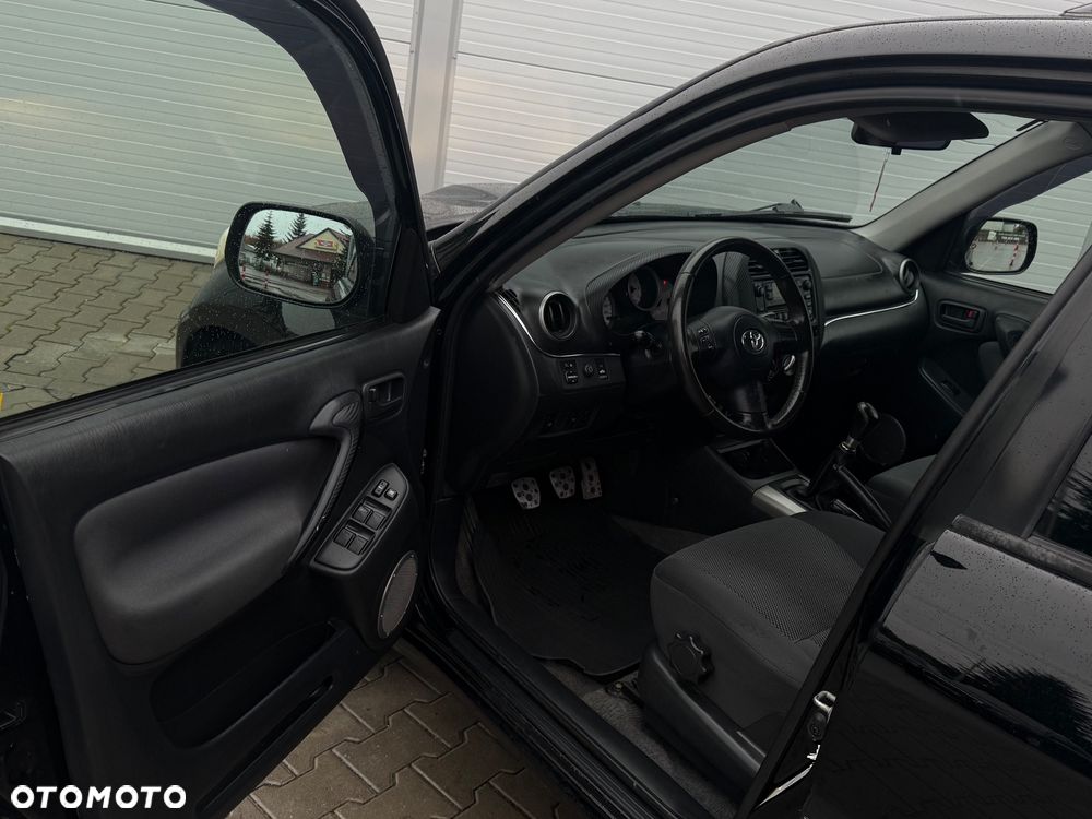 Toyota RAV4 D-4D 4x4 Edition - 5