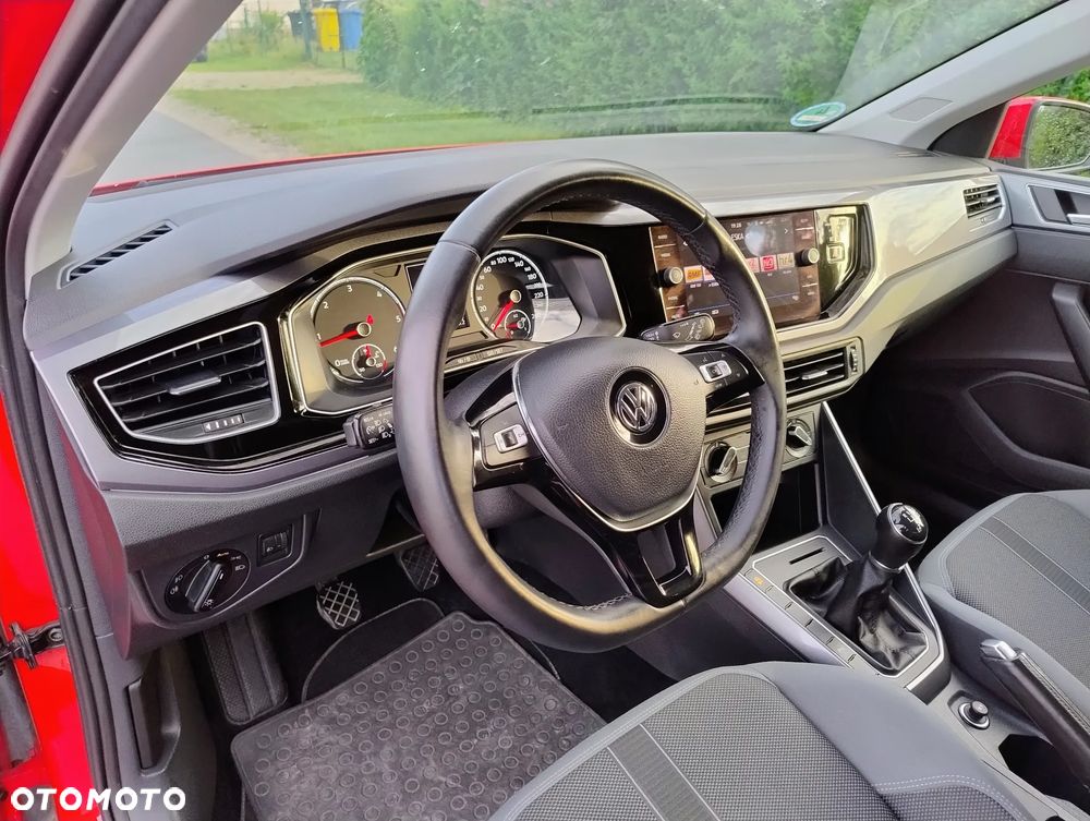 Volkswagen Polo 1.6 TDI SCR Highline - 6