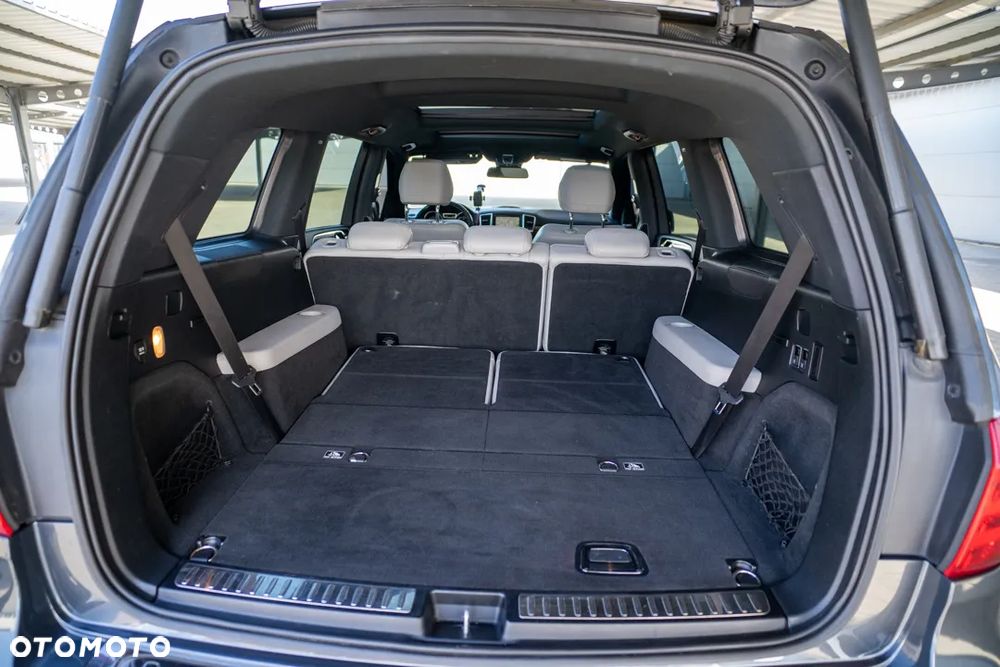 Mercedes-Benz GL 350 BlueTEC 4Matic 7G-TRONIC - 33