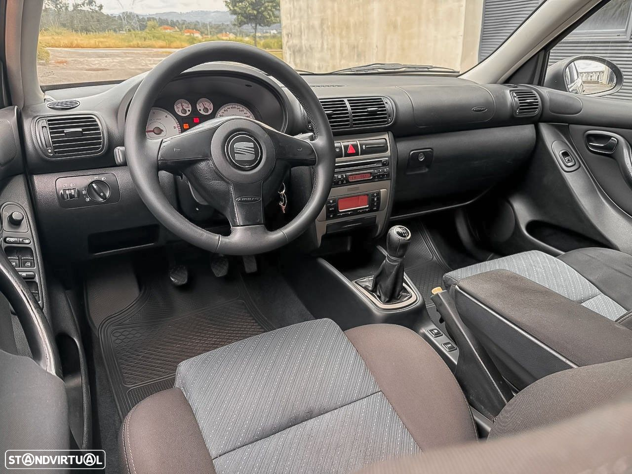 SEAT Leon 1.9 TDI FR - 10