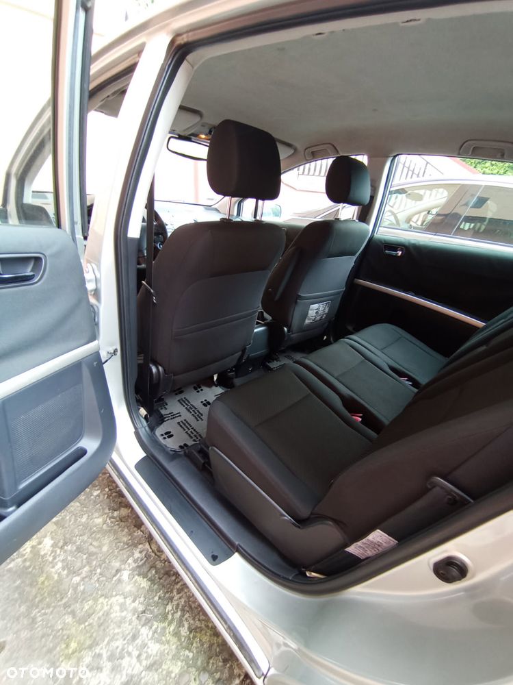 Toyota Corolla Verso 1.8 Sol 7os MM - 7