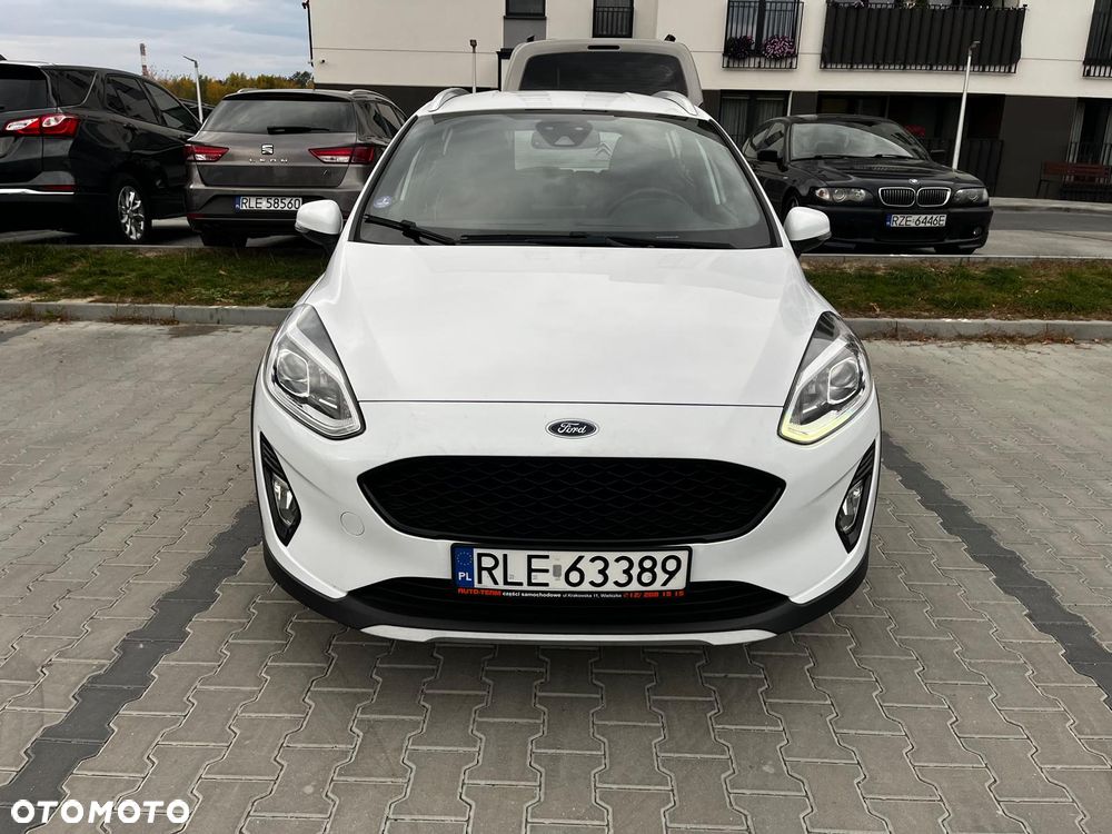 Ford Fiesta 2019 photo 2