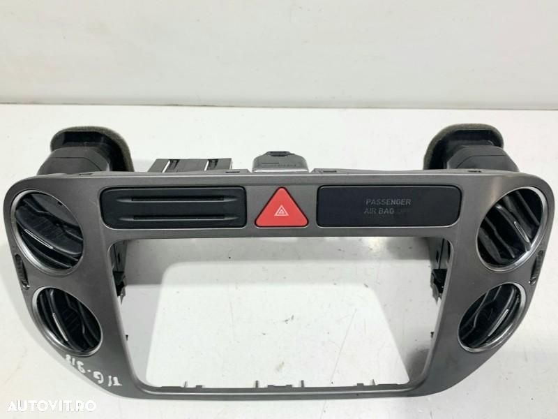 Grila ventilatie bord centrala Volkswagen Tiguan (2007-2011) 5M0858071K - 2