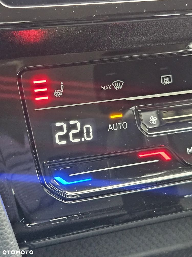 Volkswagen Passat Variant 1.5 TSI EVO Business DSG - 18