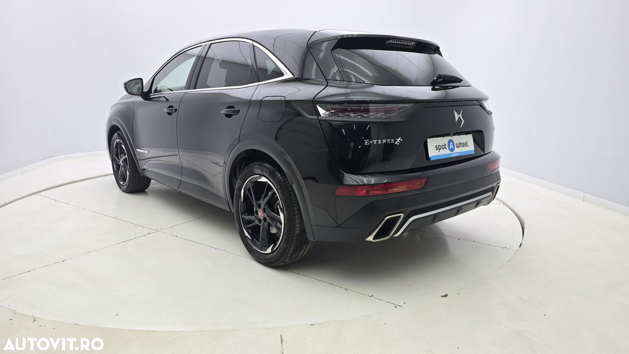 DS Automobiles DS 7 Crossback - 8