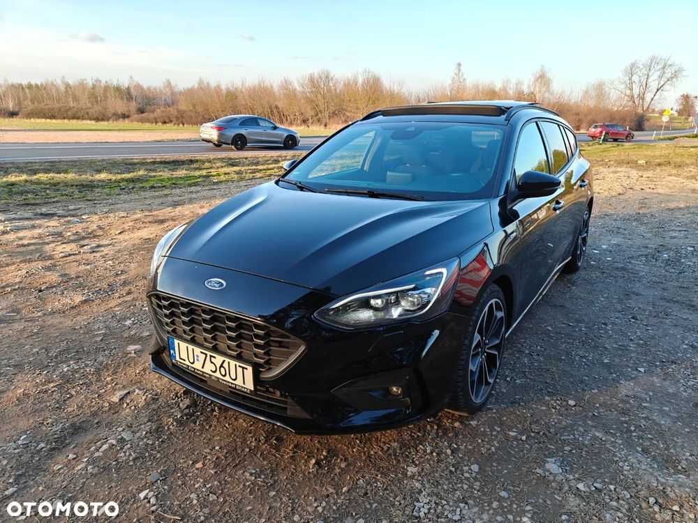 Ford Focus 1.5 EcoBlue Start-Stopp-System ST-LINE