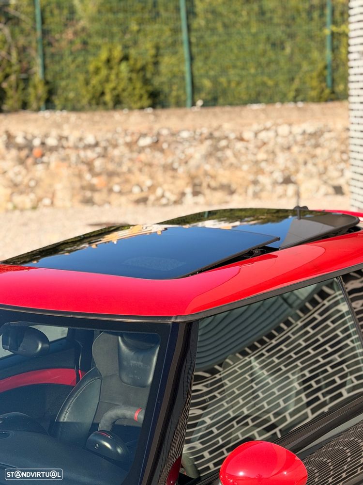 MINI 3 Portas John Cooper Works - 17