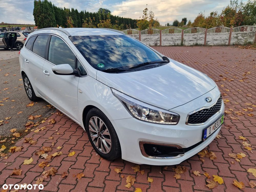 Kia Ceed 1.6 GDI Business Line - 18