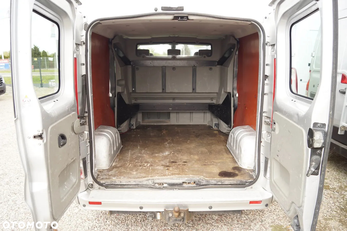 Renault Trafic - 23