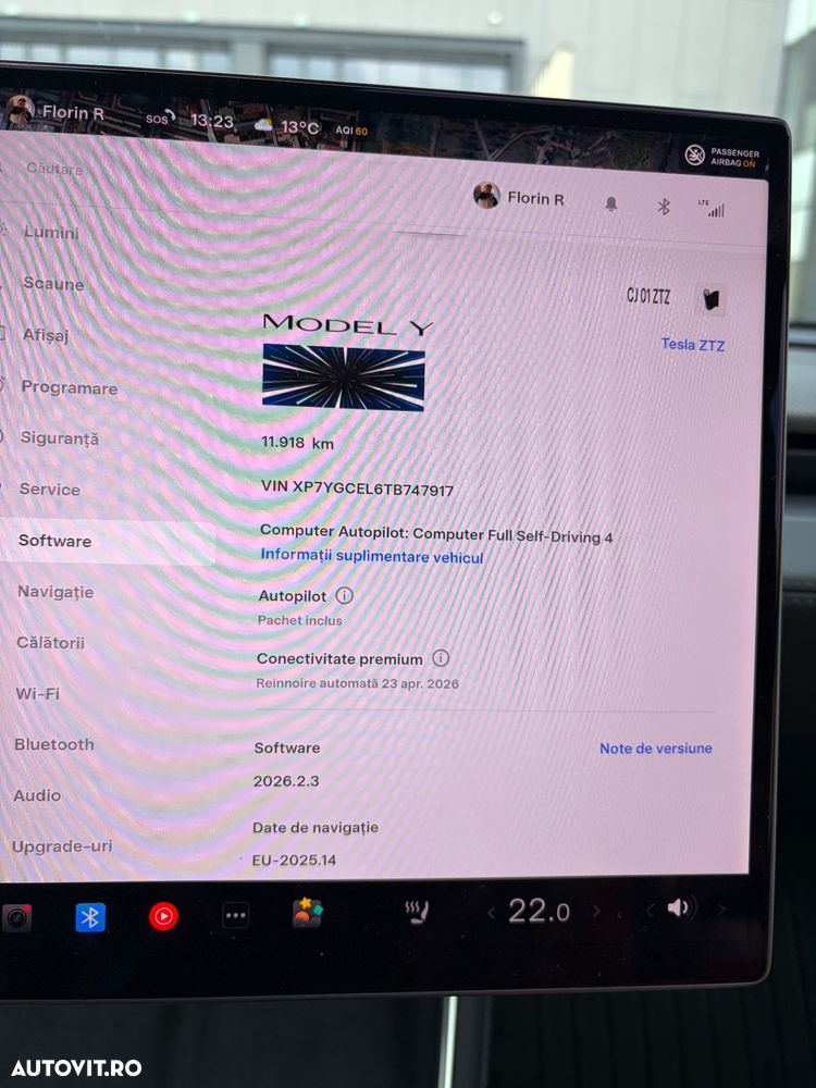 Tesla Model Y AWD Performance - 12