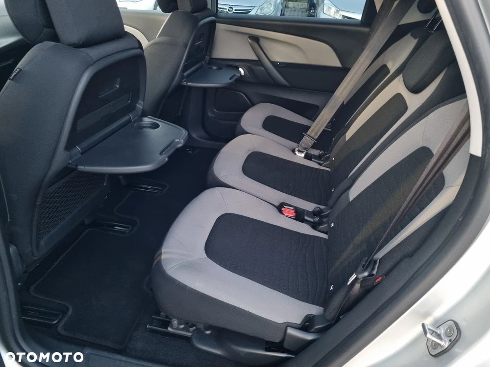 Citroën C4 Picasso 1.6 THP Intensive S&S EAT6 - 26