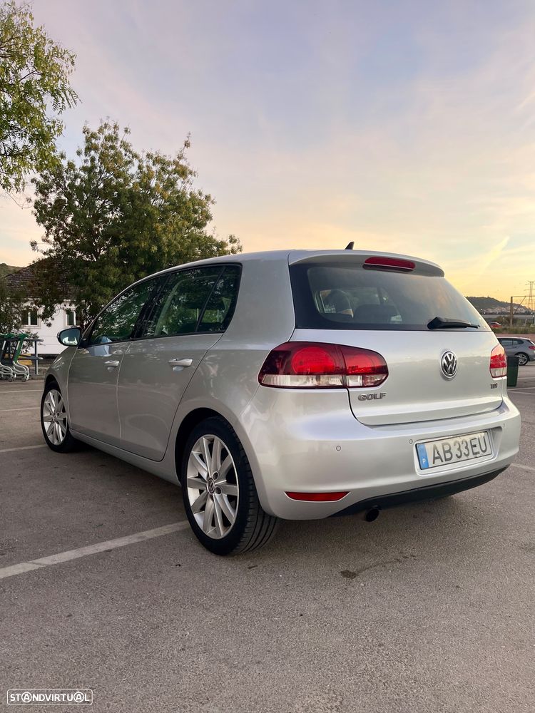 VW Golf 1.6 TDi DPF DSG Comfortline - 4