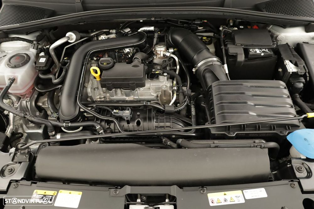 Skoda Fabia 1.0 TSI Selection DSG - 24