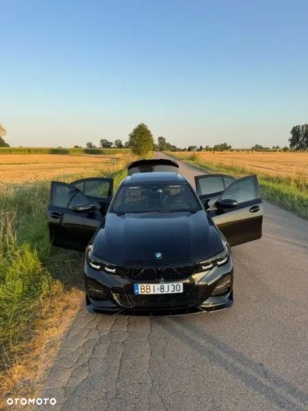 BMW Seria 3 330i - 14