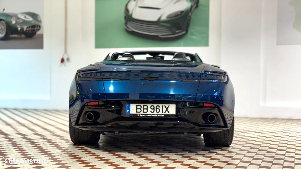 Aston Martin DB11 Volante V8 - 5