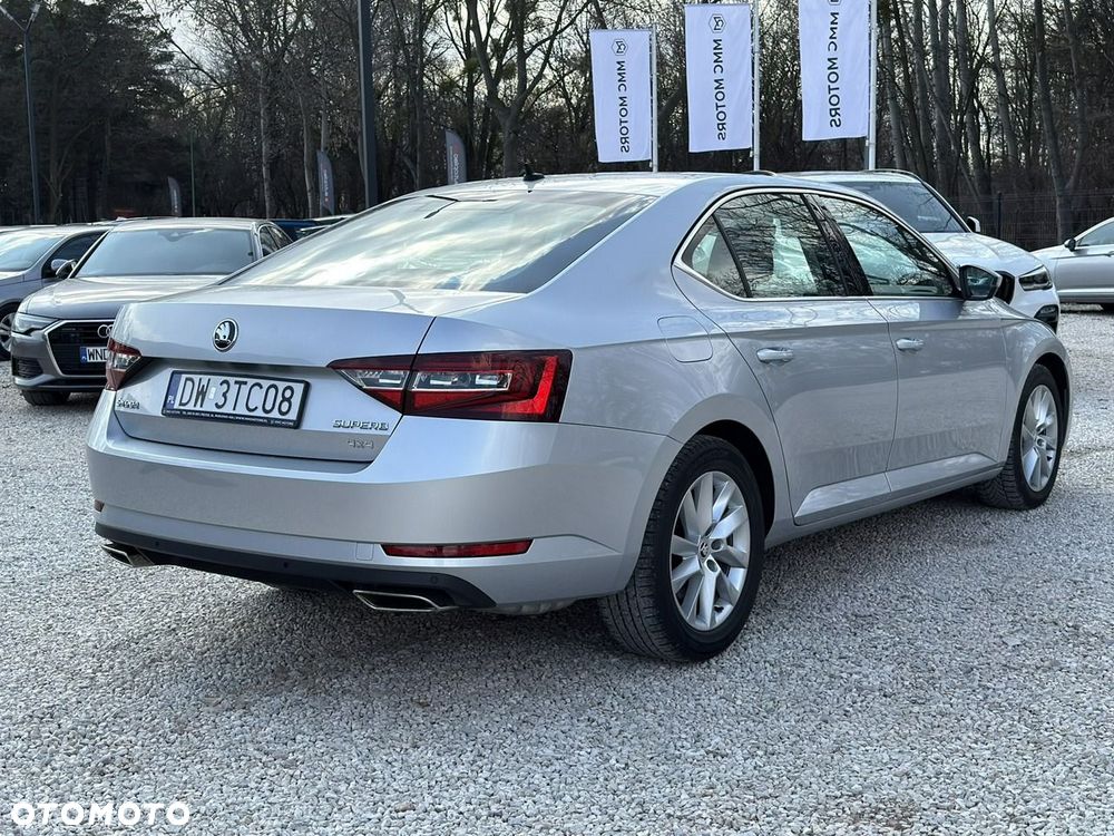 Skoda Superb 2.0 TSI 4x4 Ambition DSG - 3