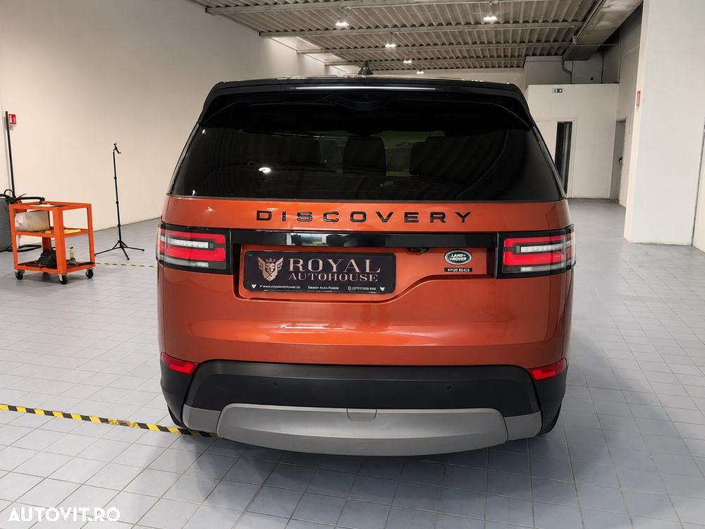 Land Rover Discovery 3.0 L SD6 HSE Luxury - 11