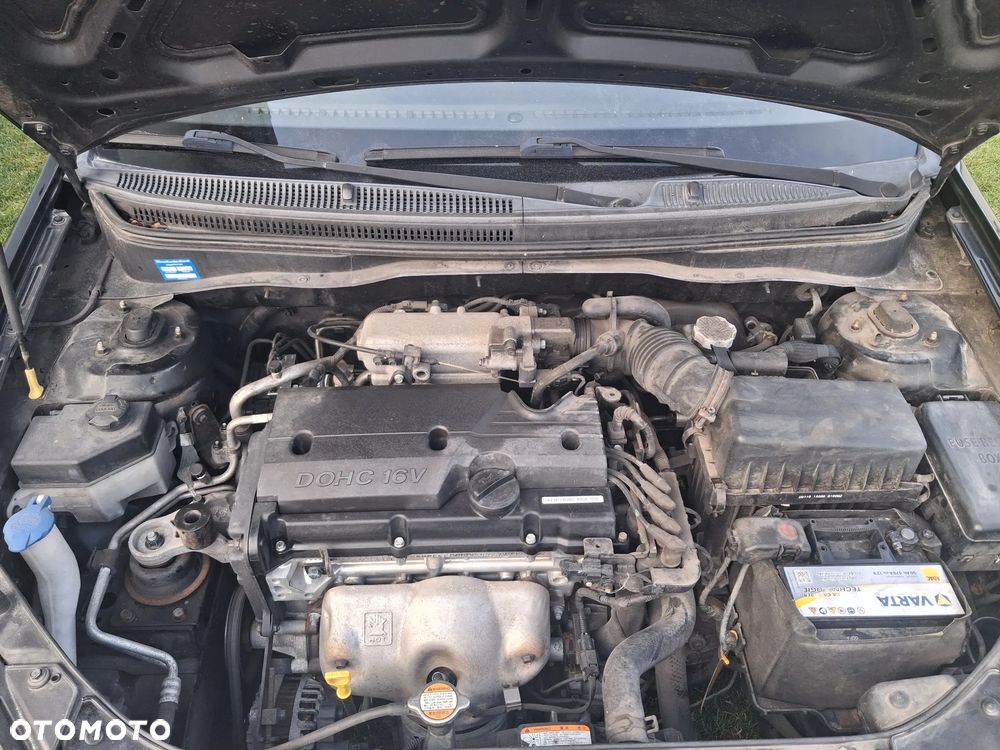Kia Rio - 36