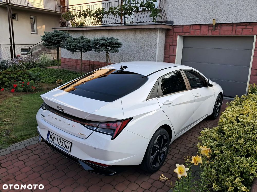 Hyundai Elantra 1.6 Executive - 5