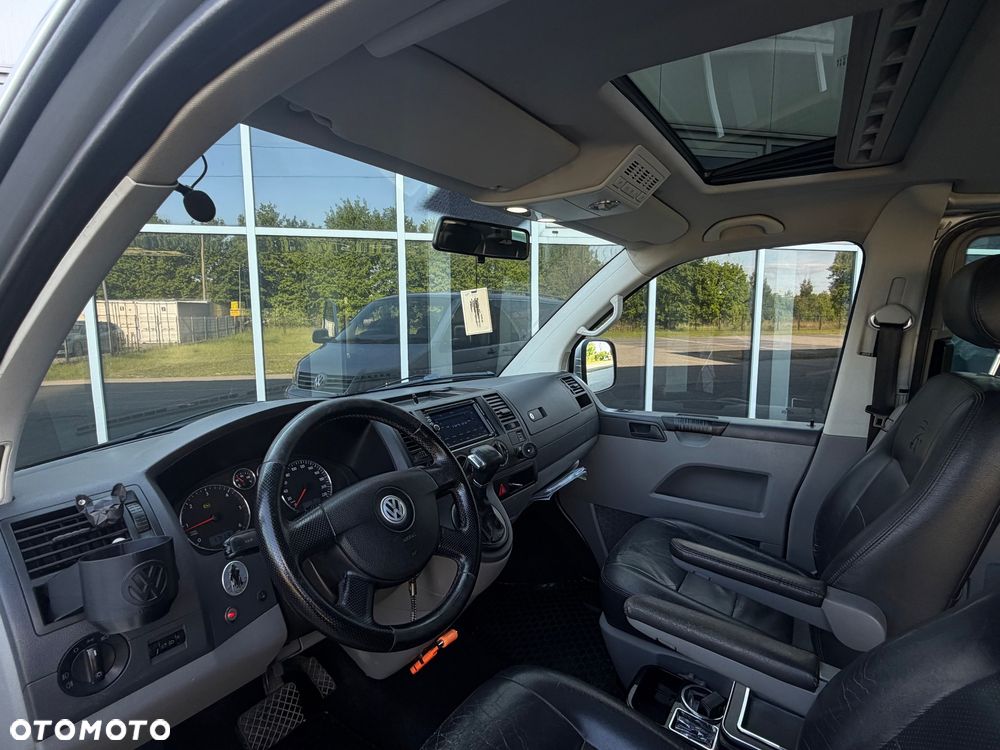 Volkswagen Transporter - 11
