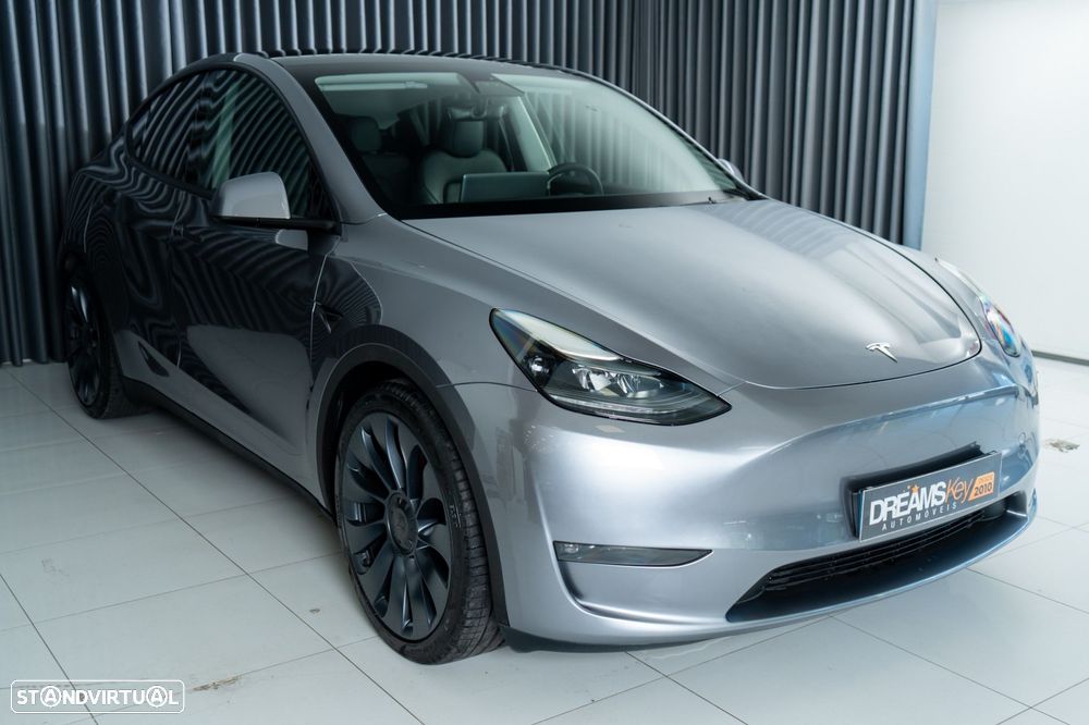 Tesla Model Y Performance Tração Integral - 10