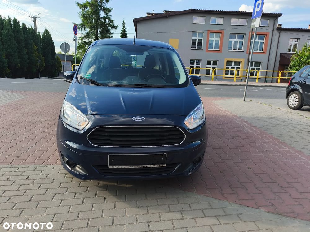Ford Tourneo Courier 1.0 EcoBoost Titanium - 2