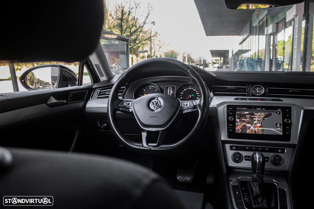 VW Passat Variant 1.6 TDI (BlueMotion ) DSG Comfortline - 34