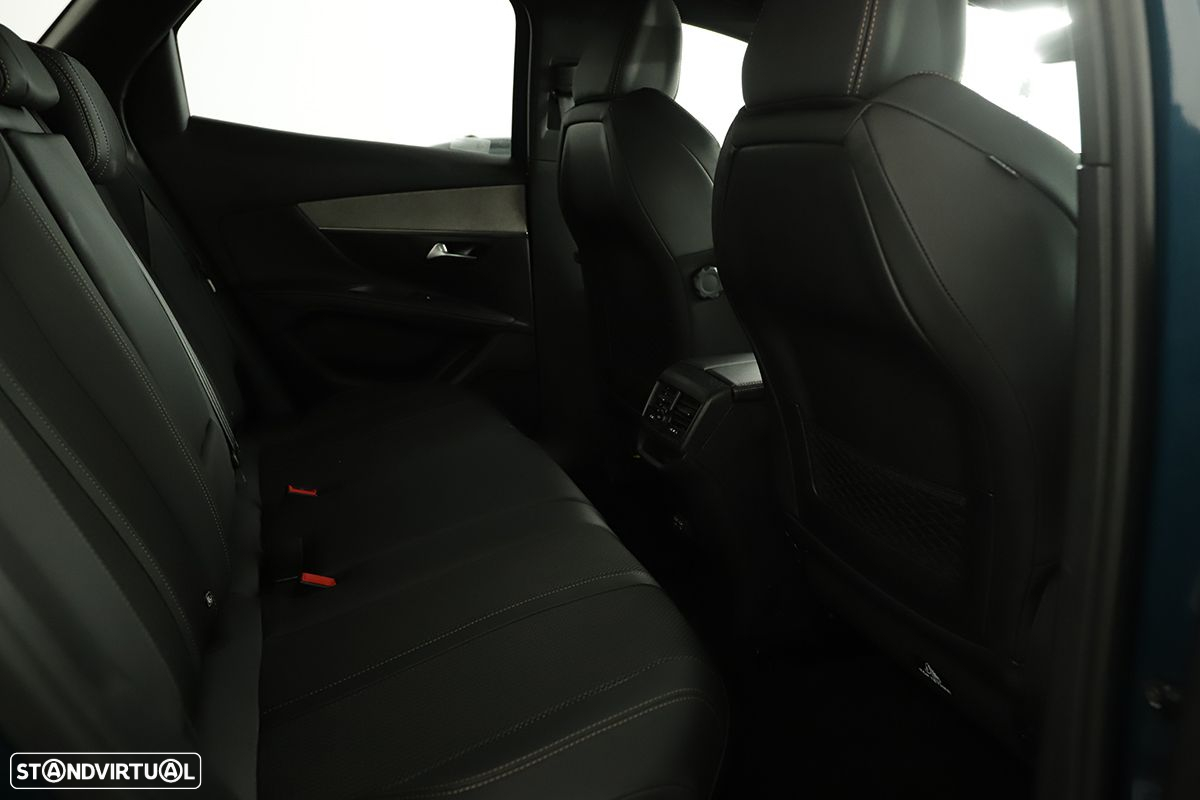 Peugeot 3008 1.2 PureTech GT EAT8 - 21