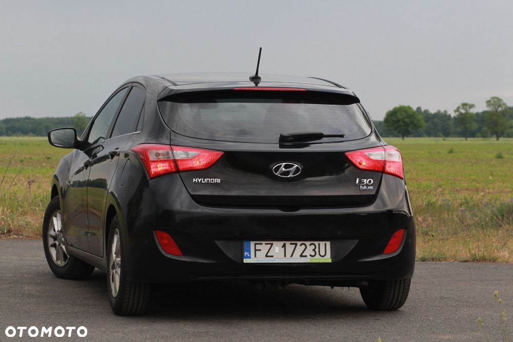 Hyundai i30 1.6 GDI Comfort - 11