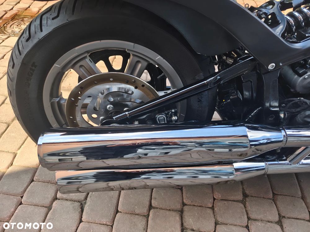 Harley-Davidson Softail Standard - 20