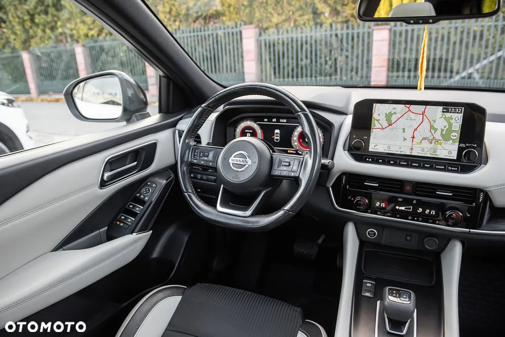 Nissan Qashqai 1.3 DIG-T 4x4 MHEV Xtronic Tekna+ - 31