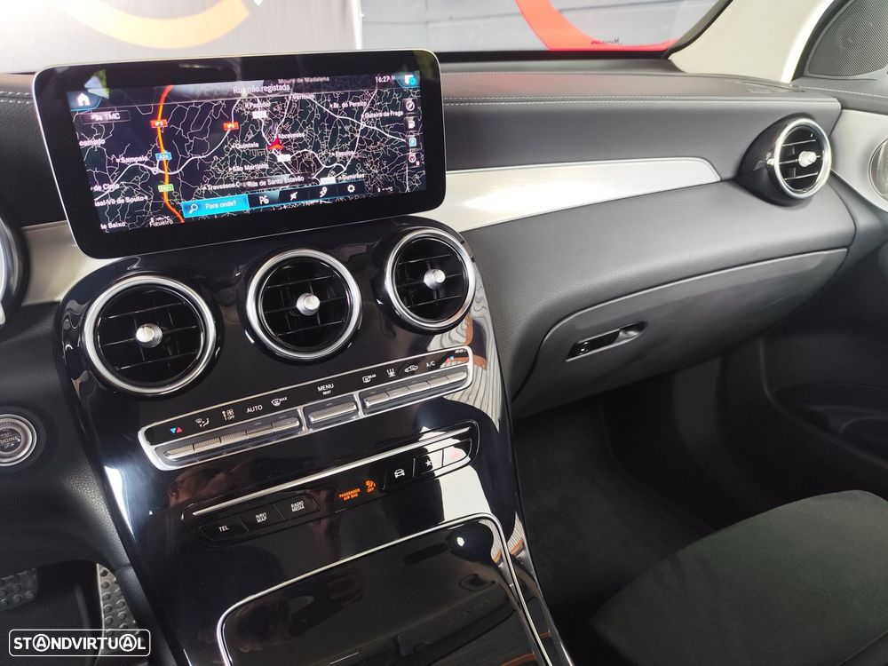 Mercedes-Benz GLC 300 - 19