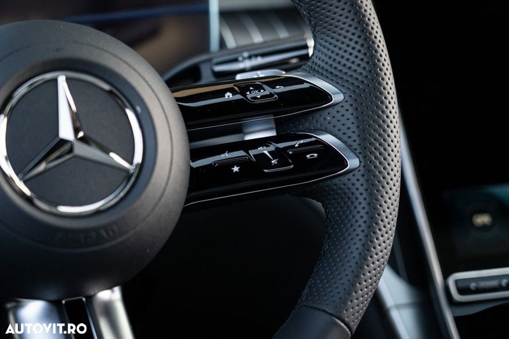 Mercedes-Benz GLC - 25