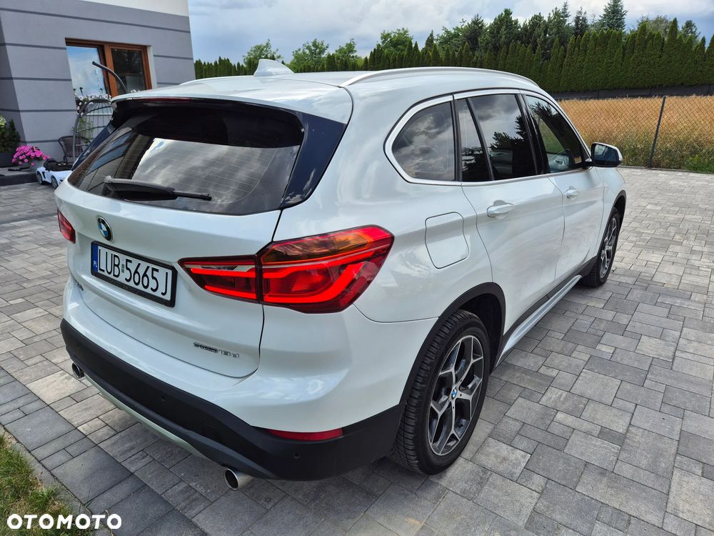 BMW X1 sDrive18d Advantage sport - 11