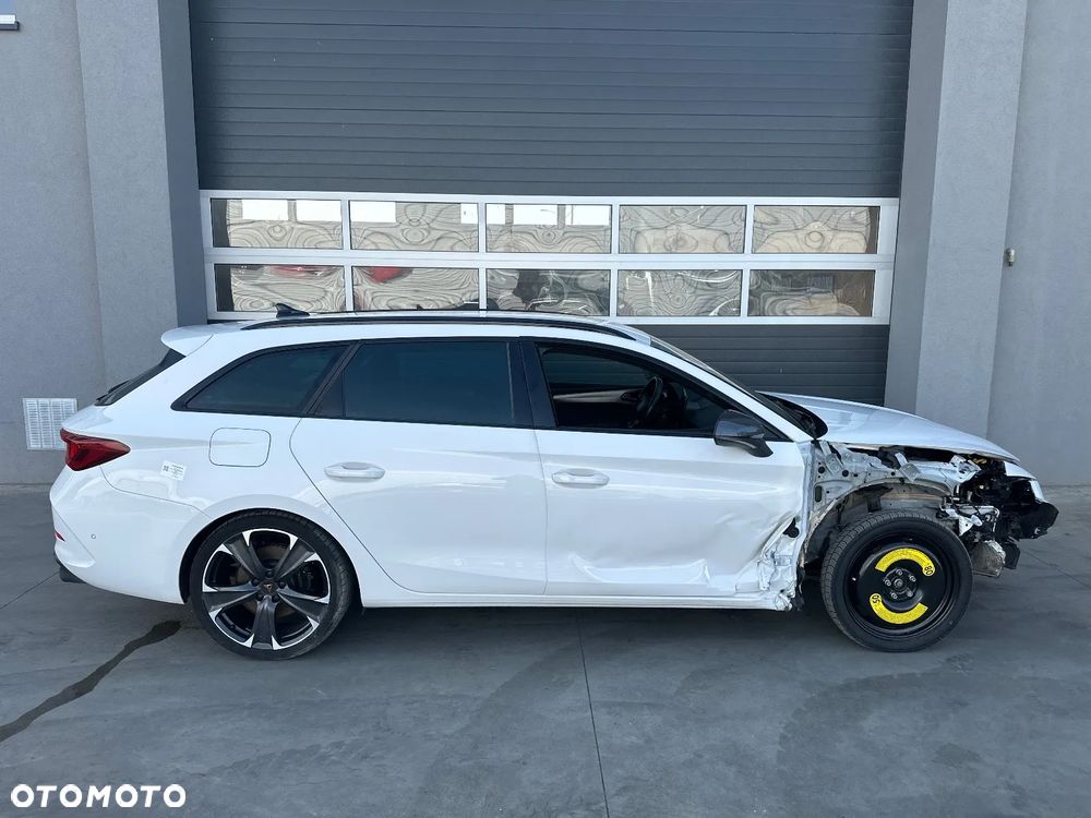 Cupra Leon Sportstourer 2.0 TSI 4Drive DSG - 4