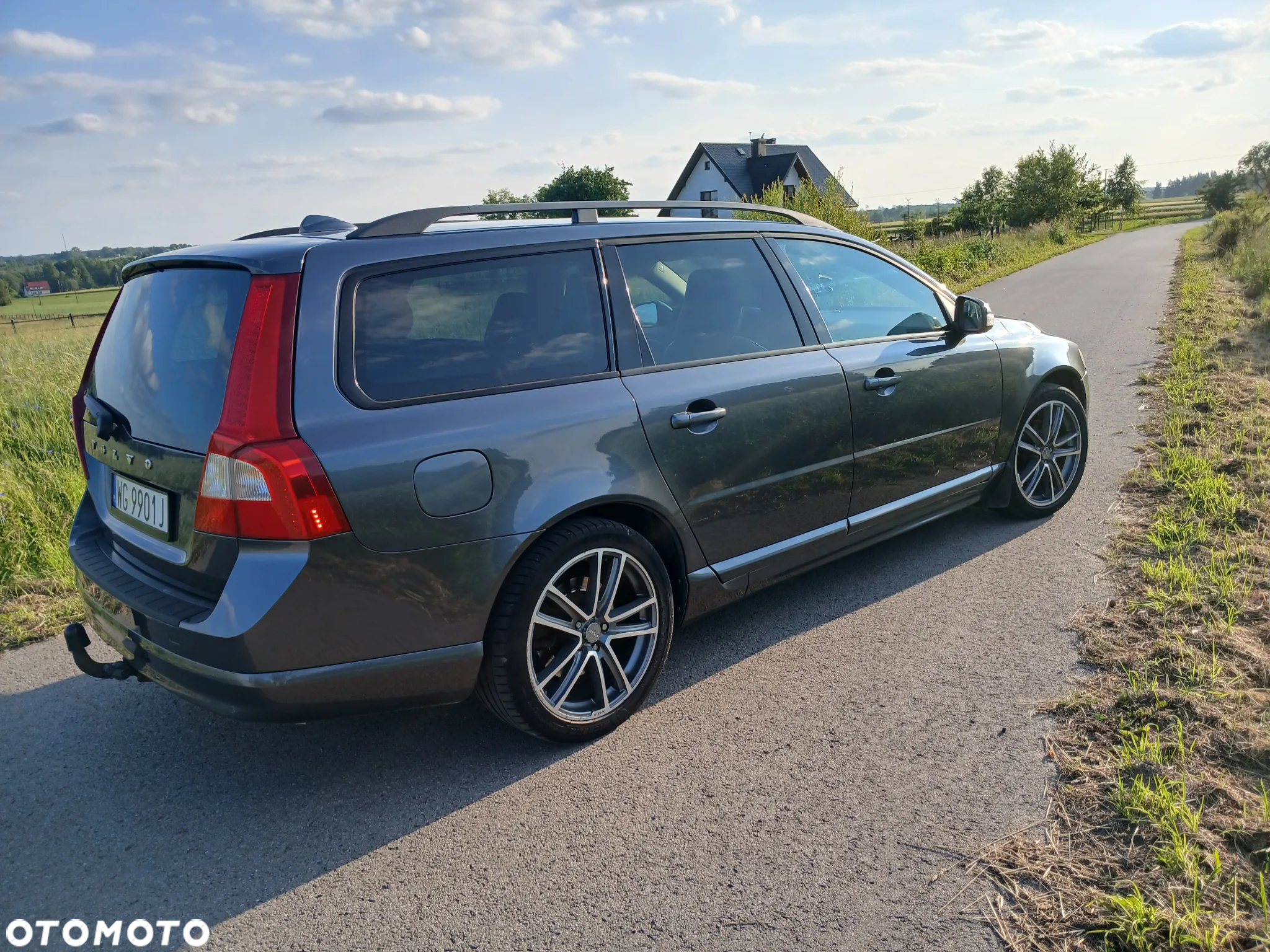 Volvo V70 2.0 Kinetic - 2