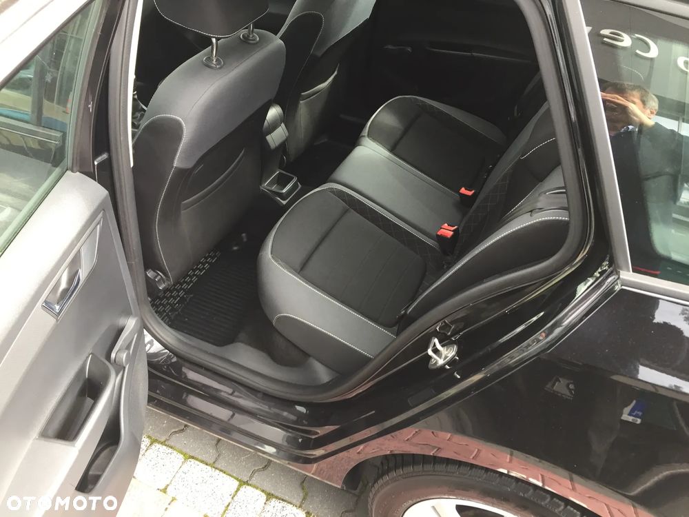 Skoda Fabia 1.0 TSI Ambition - 7