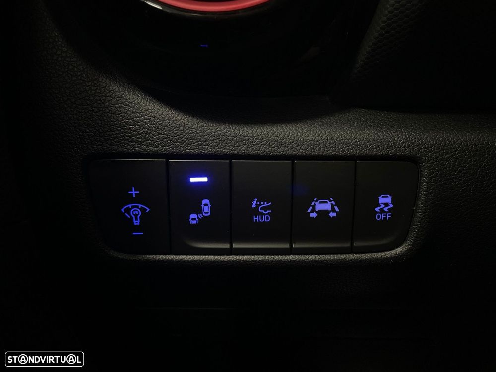 Hyundai Kauai 1.6 CRDi Premium 7DCT - 35