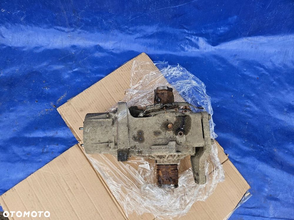 Toyota RAV4 06-12 most dyfer - 2