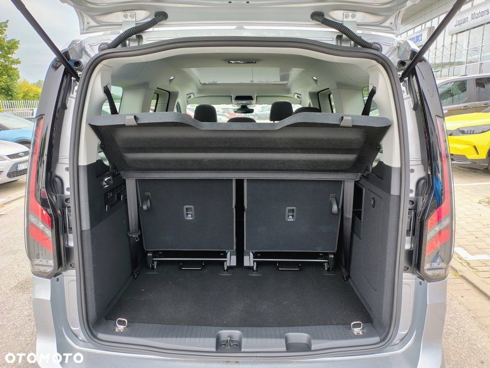 Ford Tourneo Connect - 8